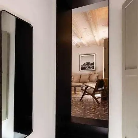 アパート Velo Vern 2- Luxury In The Old Town ジローナ