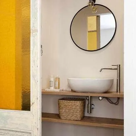 Апартаменты Velo Vern 2- Luxury In The Old Town *